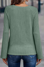Load image into Gallery viewer, Green Ribbed Round Neck Knit Long Sleeve Top
